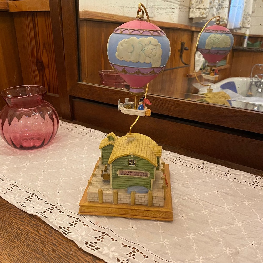 12" Glama "Fulton Boat Works" Music Box Rotating Hot Air Balloon Resin Diorama - Picture 6 of 11